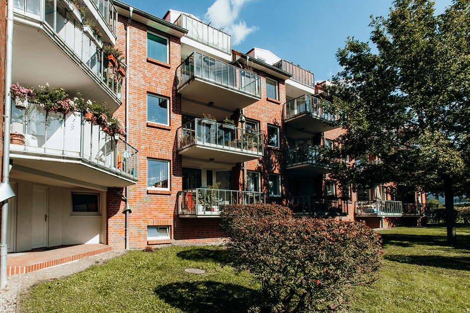 real-estate-4 real-estate-4